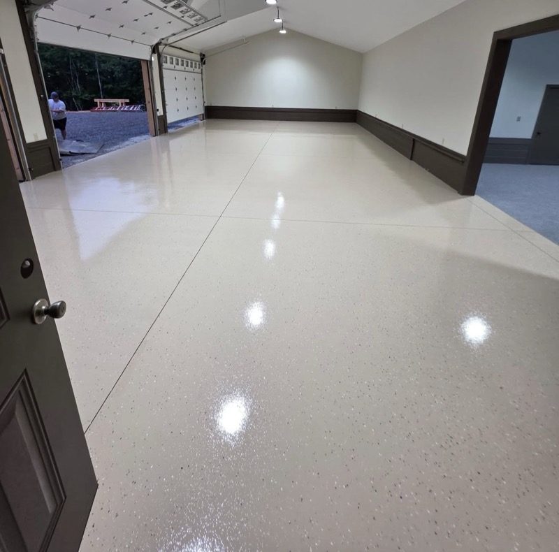 Decorative Flake Epoxy Floor
